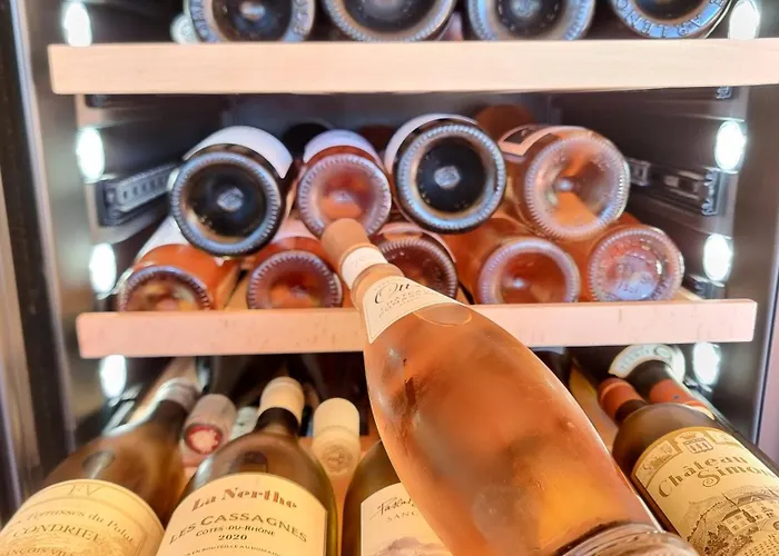 Апартаменты Bohemian Kea Club *